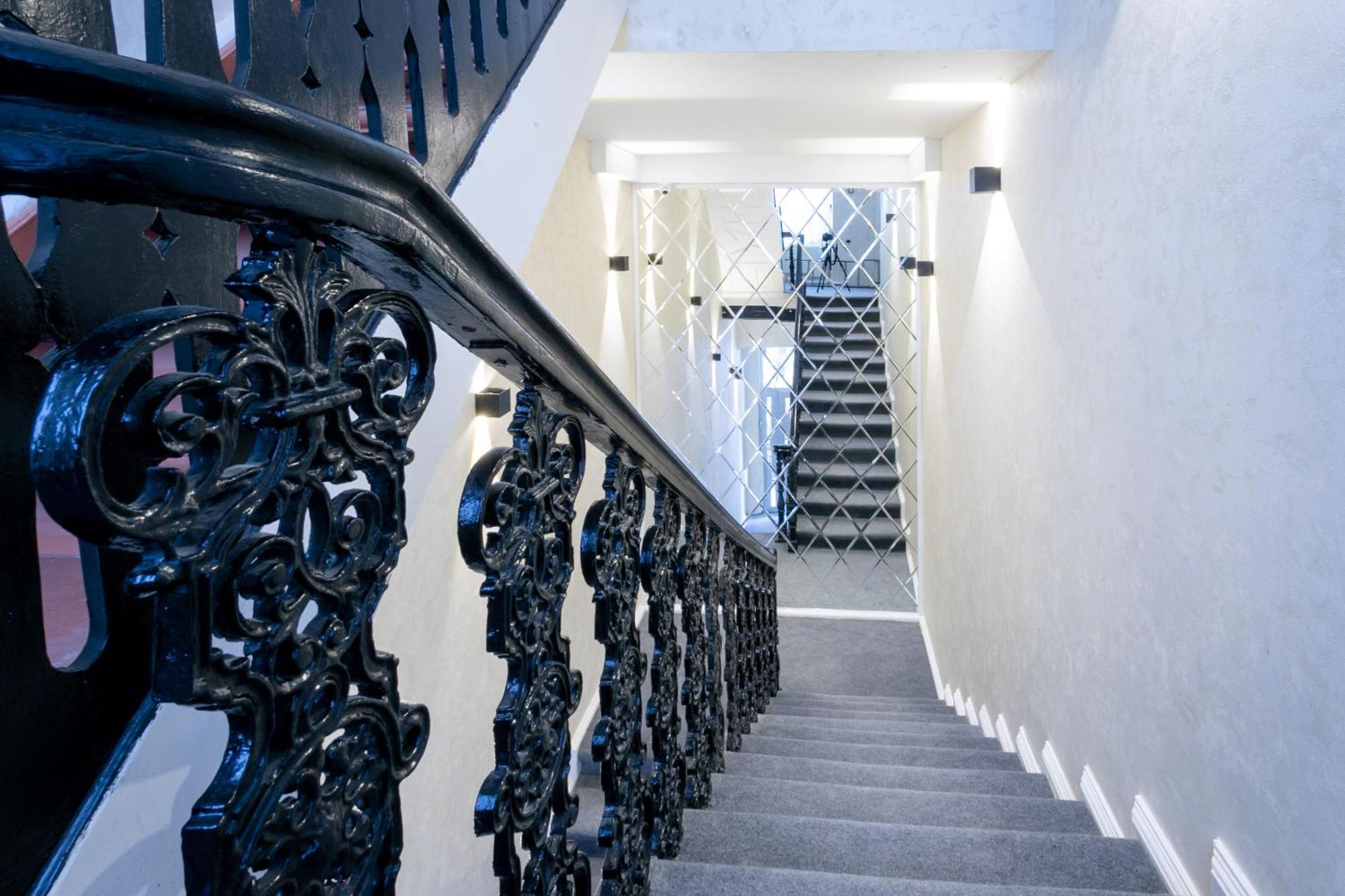 Garden Inn Nizami Hotel Baku Zewnętrze zdjęcie